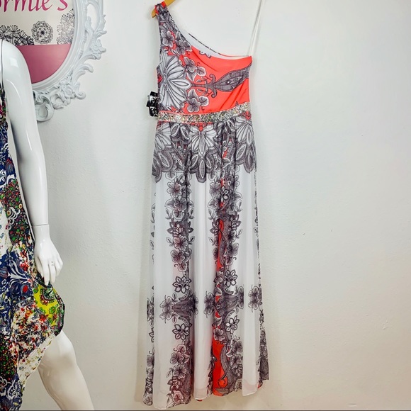 Nine West / Coral White Taupe Floral Sequins Bead - Picture 7 of 8